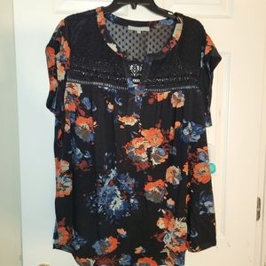 Taravel Crochet Detail Knit Top